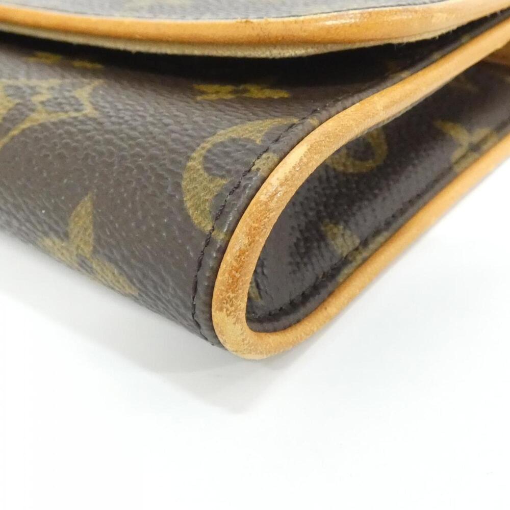LOUIS VUITTON Authentic Brown Monogram Pochette Shoulder Bag - Picture 3 of 7